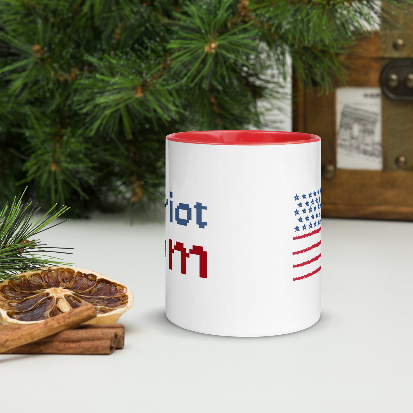 Patriot Mom 8-Bit - Mug with Color Inside