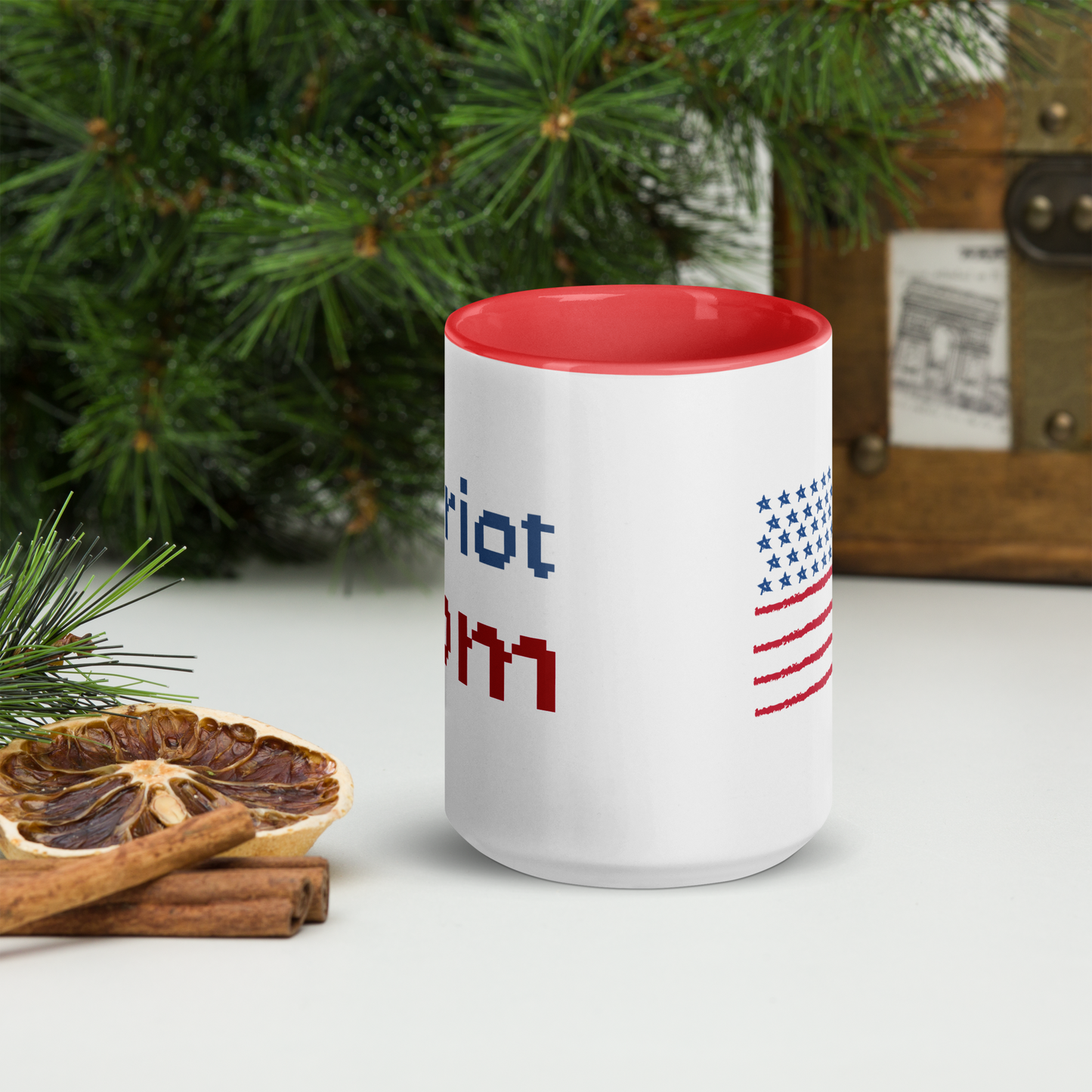 Patriot Mom 8-Bit - Mug with Color Inside